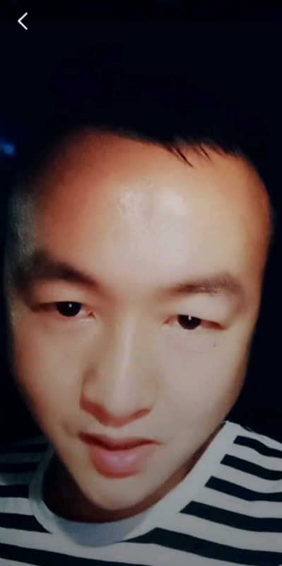 张张的第一张照片--黄梅闪婚服务中心